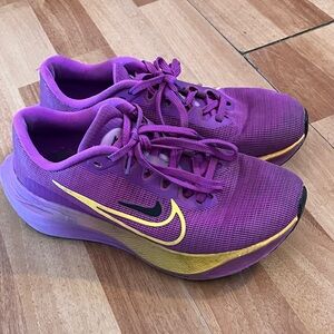 Nike Zoom Fly 5 Women's Size 7 running shoes. PURPLE! 🔥🦄💜